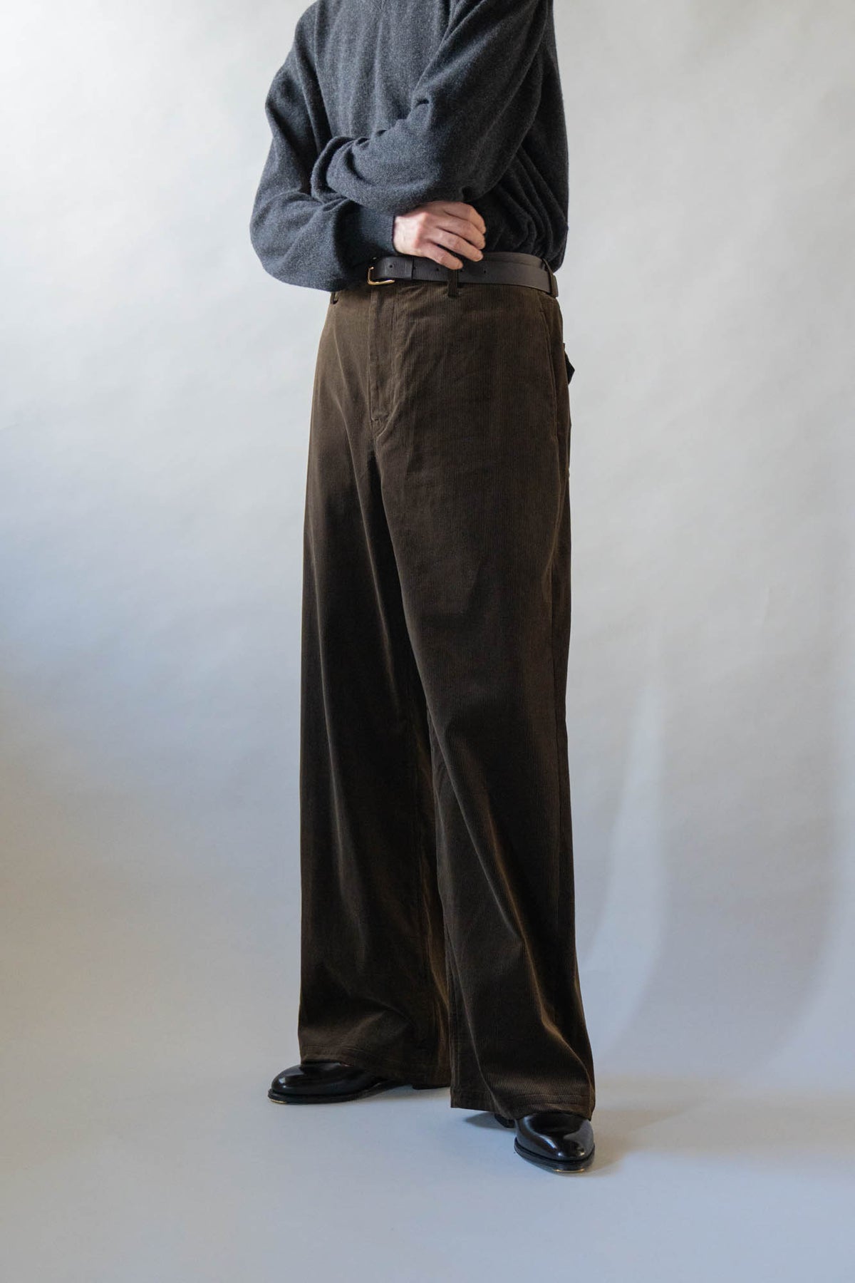 WIDE STRAIGHT PANTS