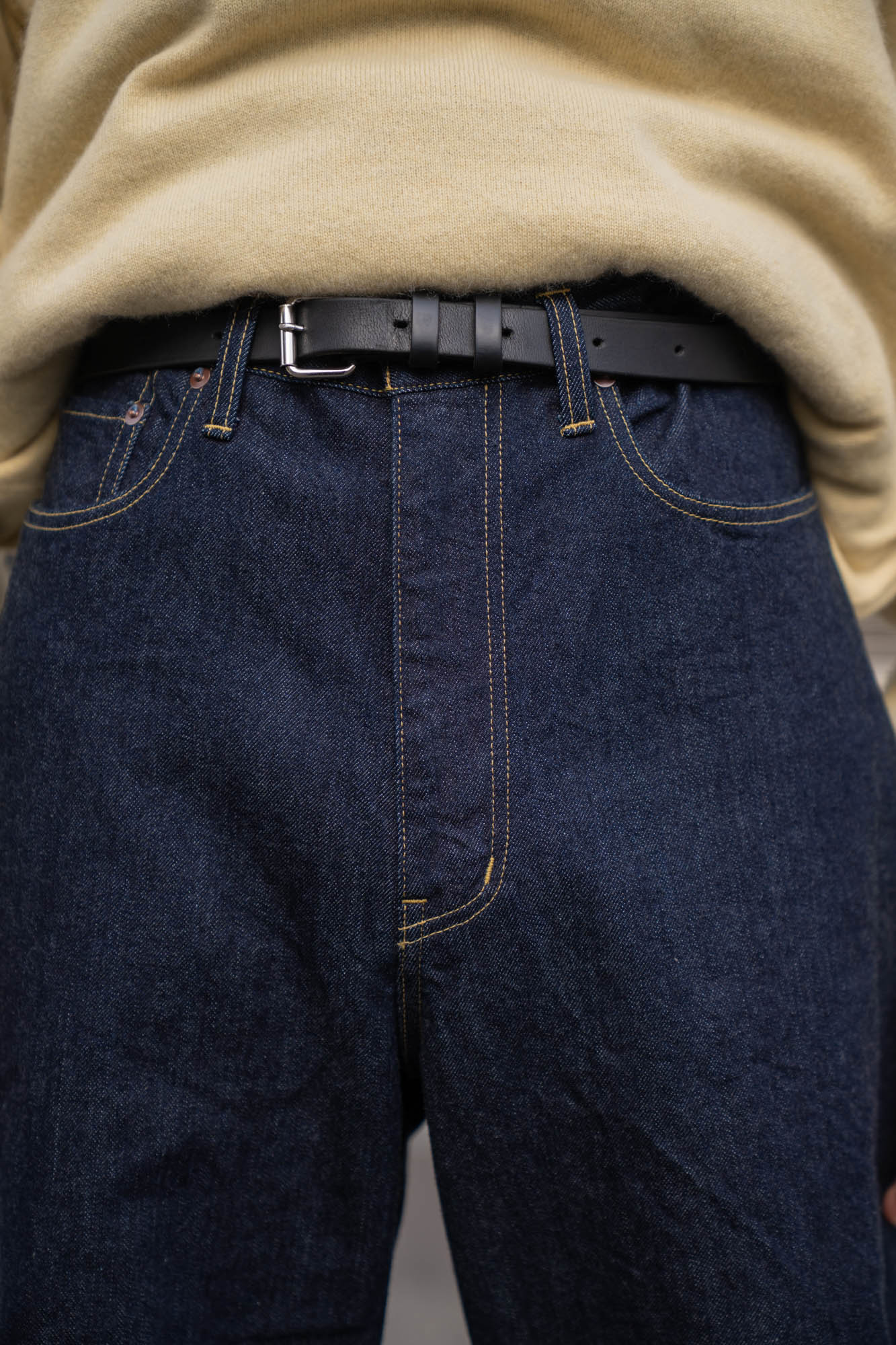 TWIST CUT DENIM JEANS(ST.1397)