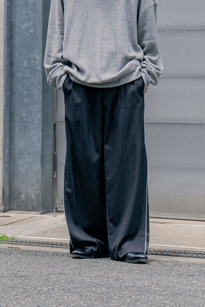 Dobby cloth side zip pants