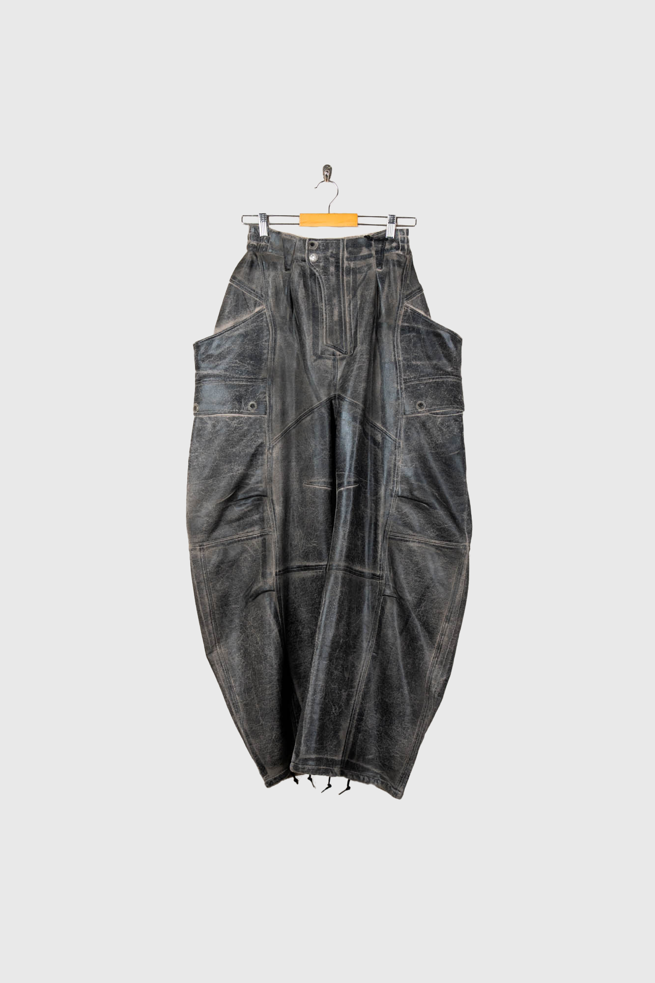 CRACKING COATED BANANA CUTTING PANTS .15