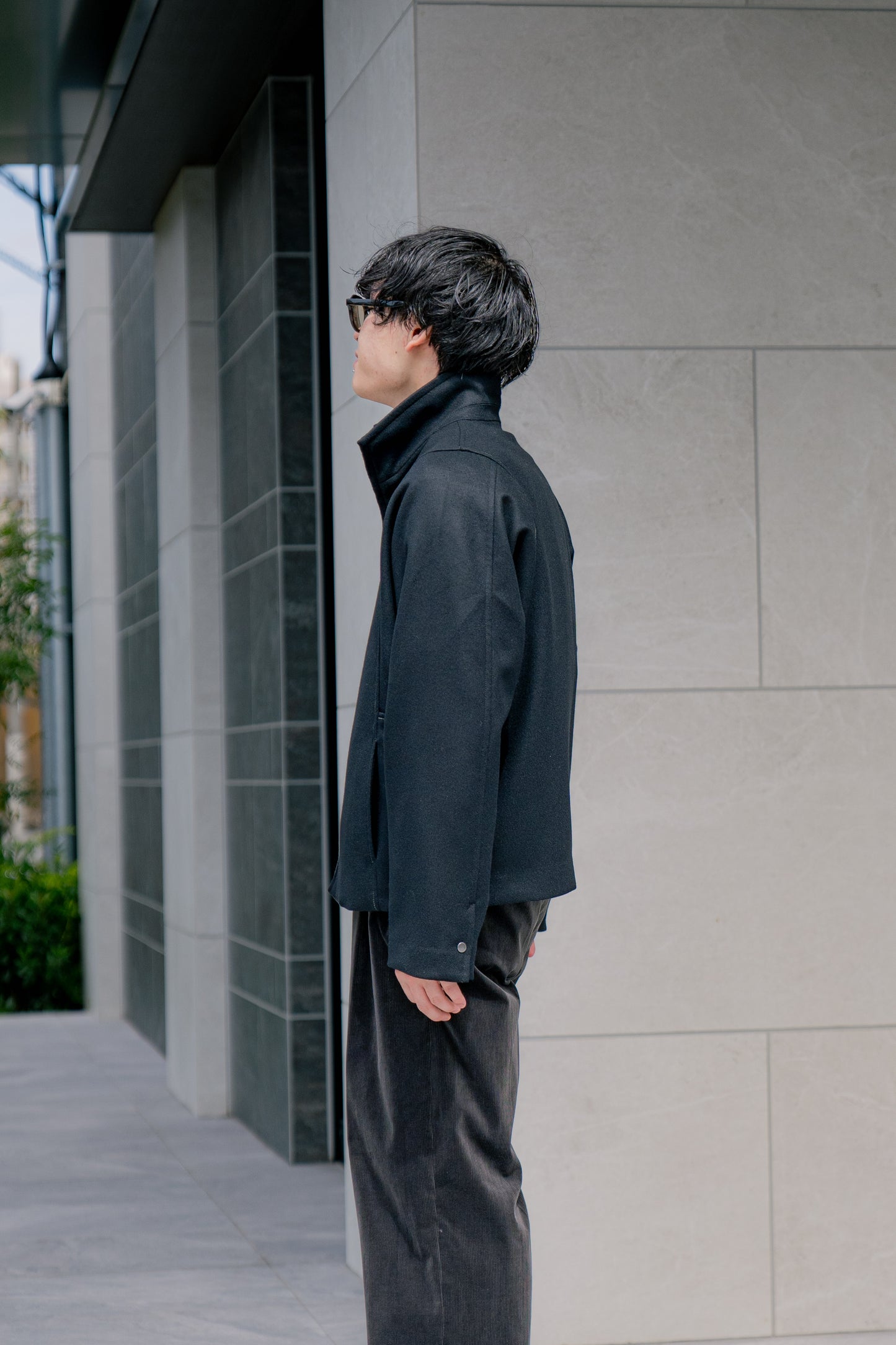 MODIFIED SLEEVE ZIP BLOUSON