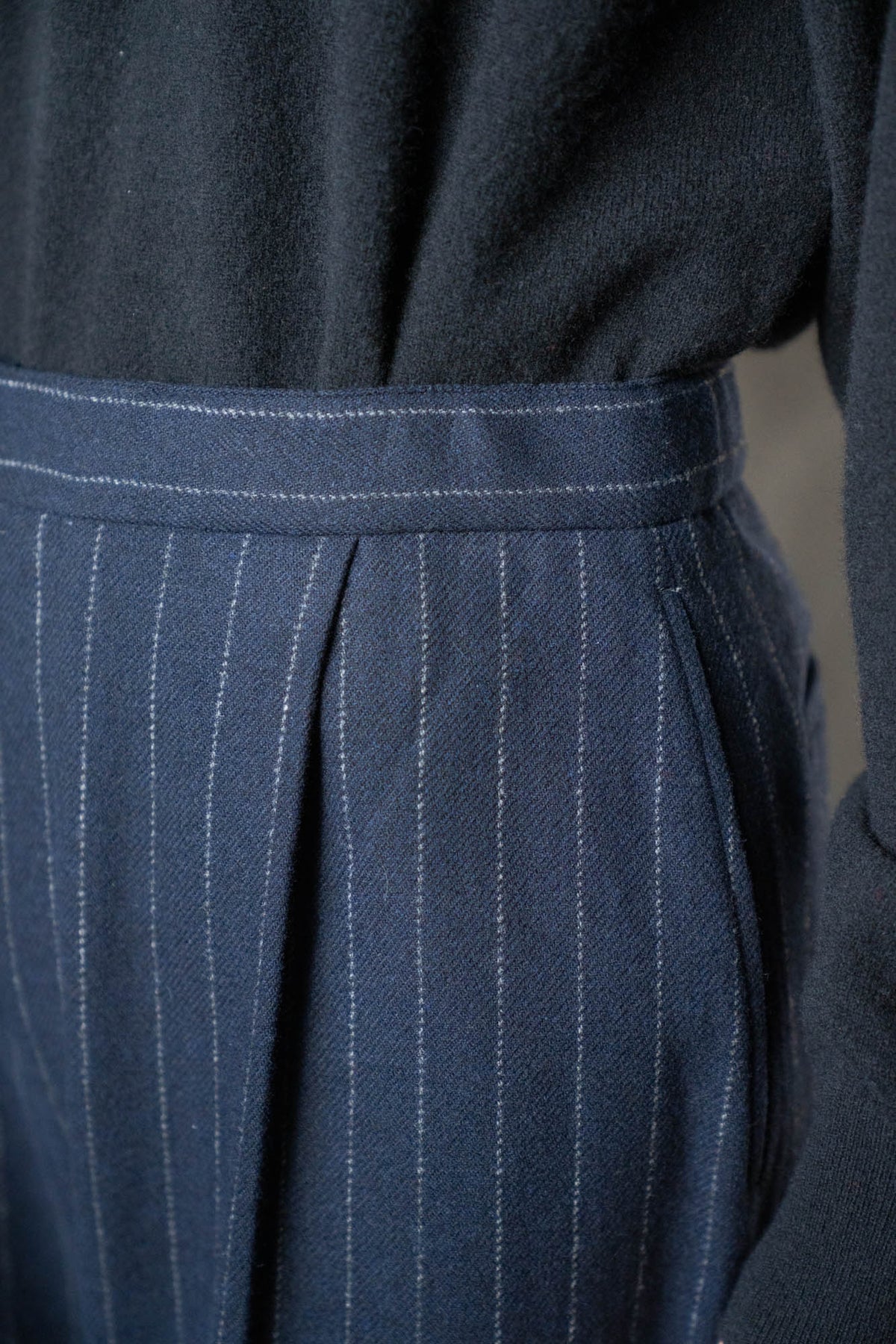 TACKED TROUSERS-TW