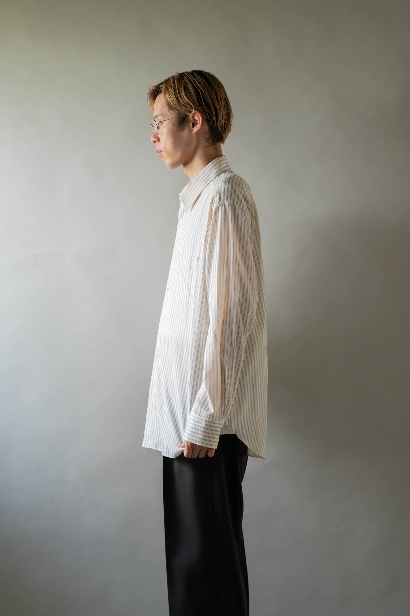 REGULAR COLLAR RELAX-FIT SHIRT