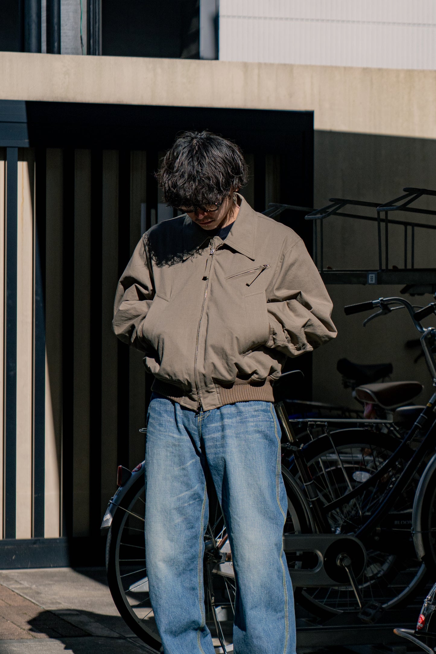 BOMBER JACKET