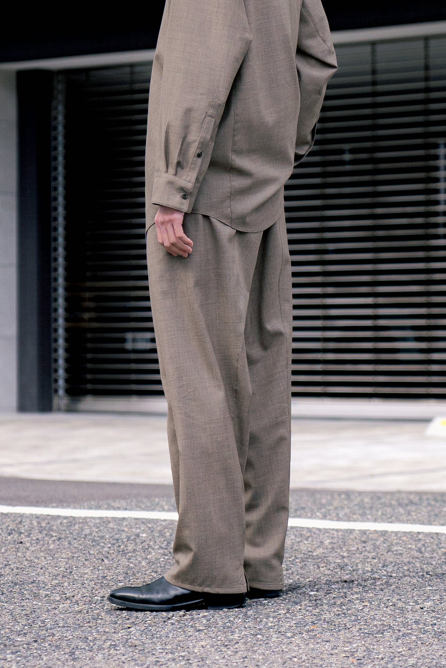 Wide-leg Drawstring Trouser