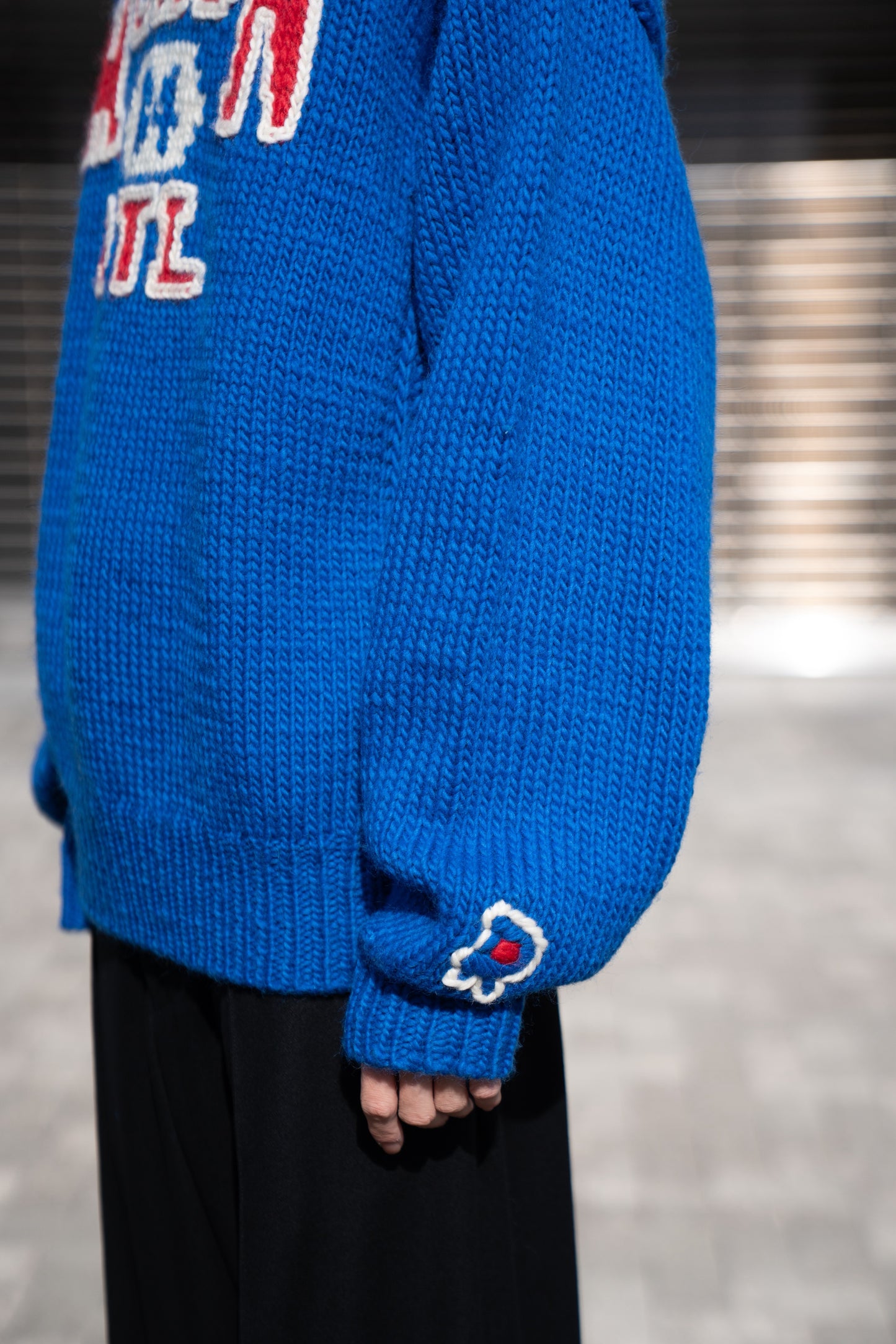 HAND KNITTING SWAETSHIRT