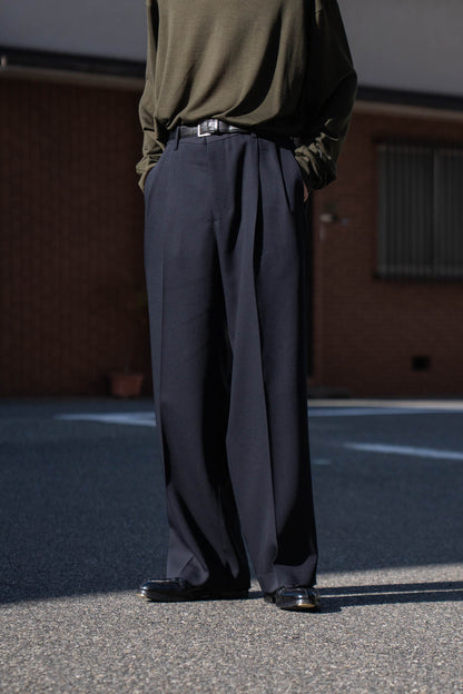 TWO TUCKS WIDE TROUSERS