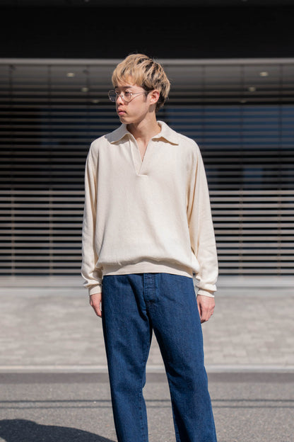 BUTTONLESS POLO SHIRTS