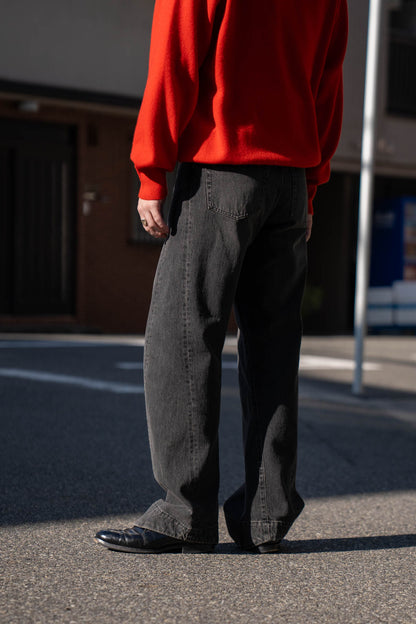 TWIST CUT DENIM JEANS(ST.1396)