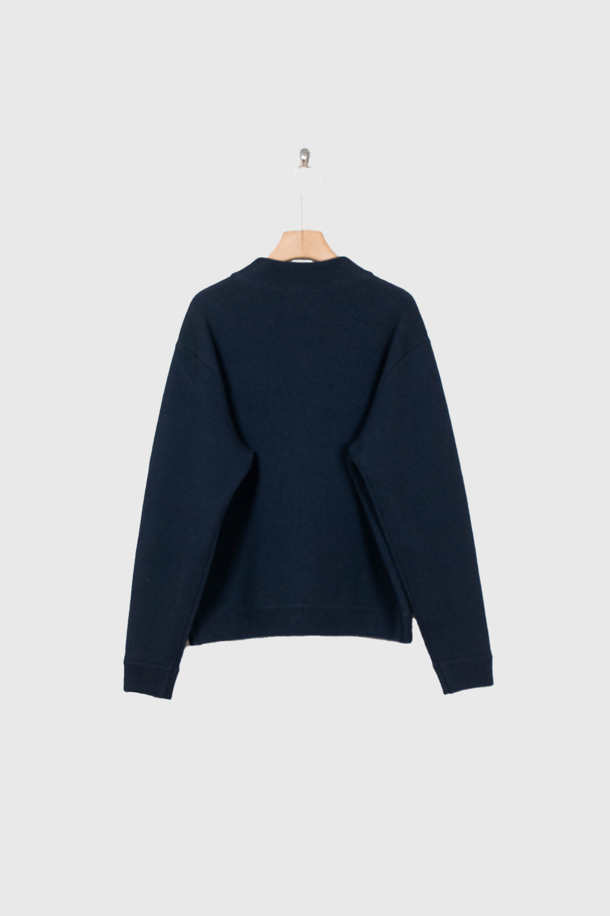 CREW NECK CARDIGAN
