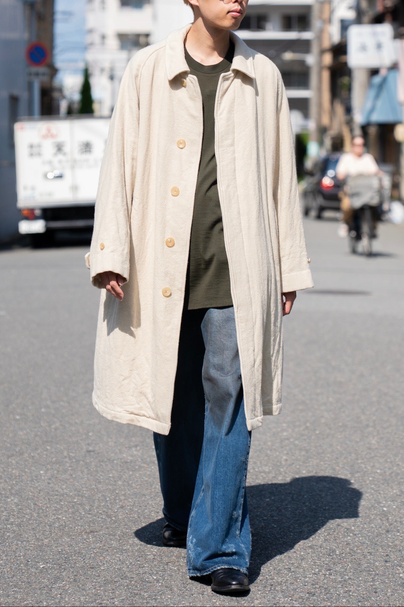 Classic Wool Balmacaan Coat