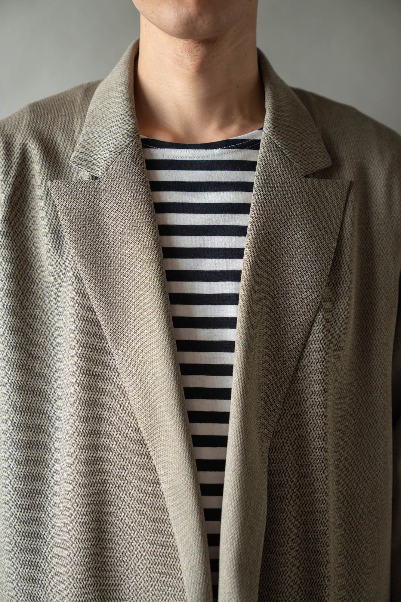 DOUBLE-BREASTED RELAX SHOULDER JACKET