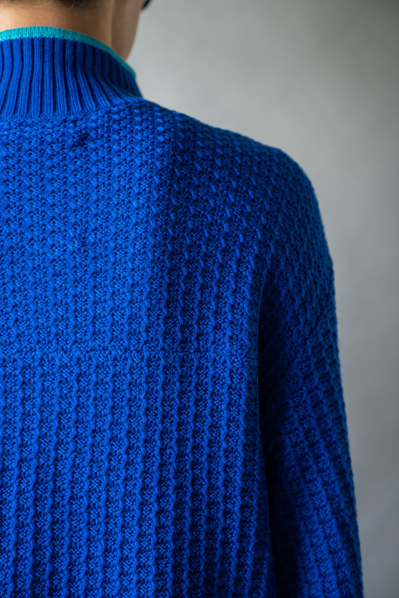 MOUNTAIN KNITTING PULLOVER