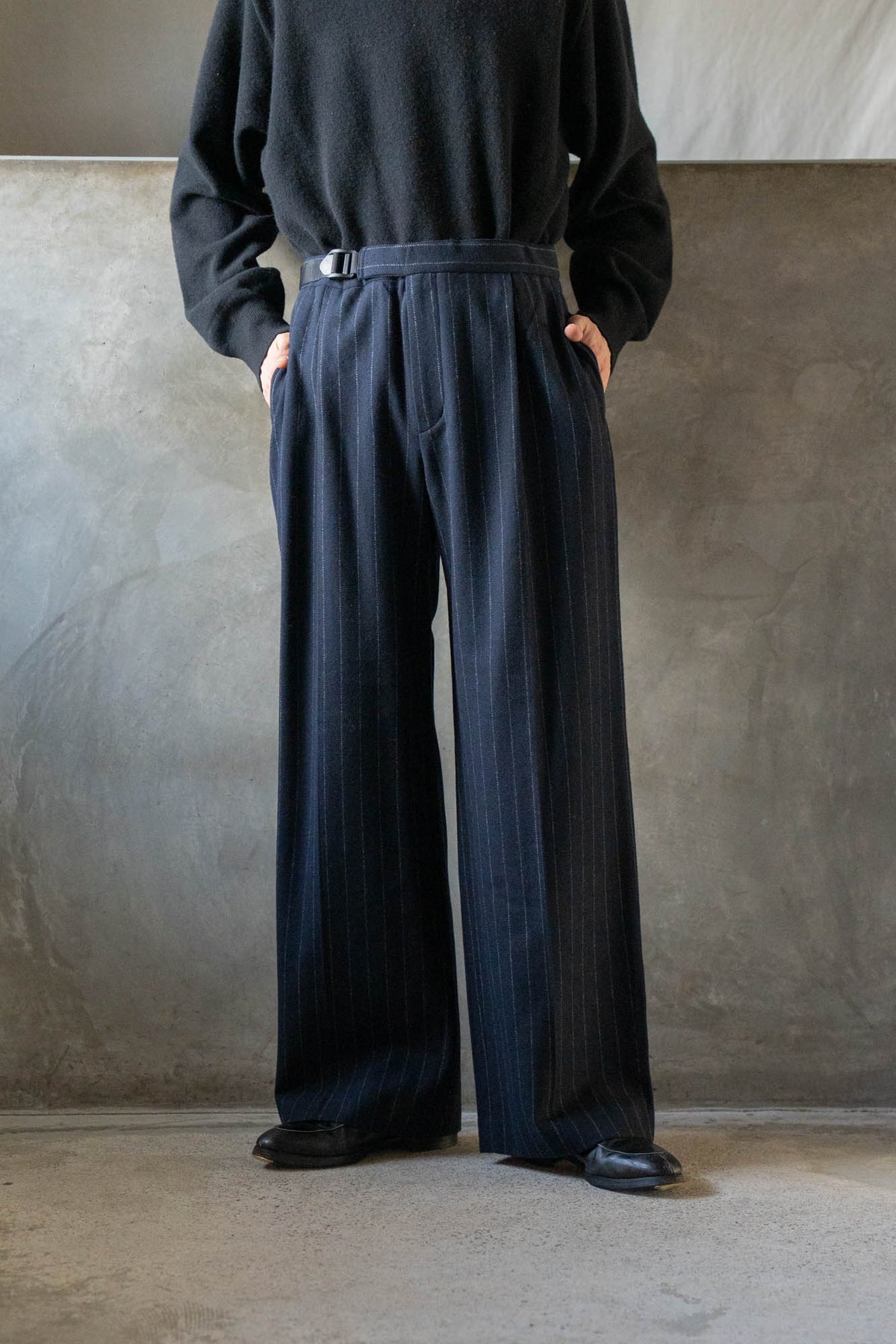TACKED TROUSERS-TW