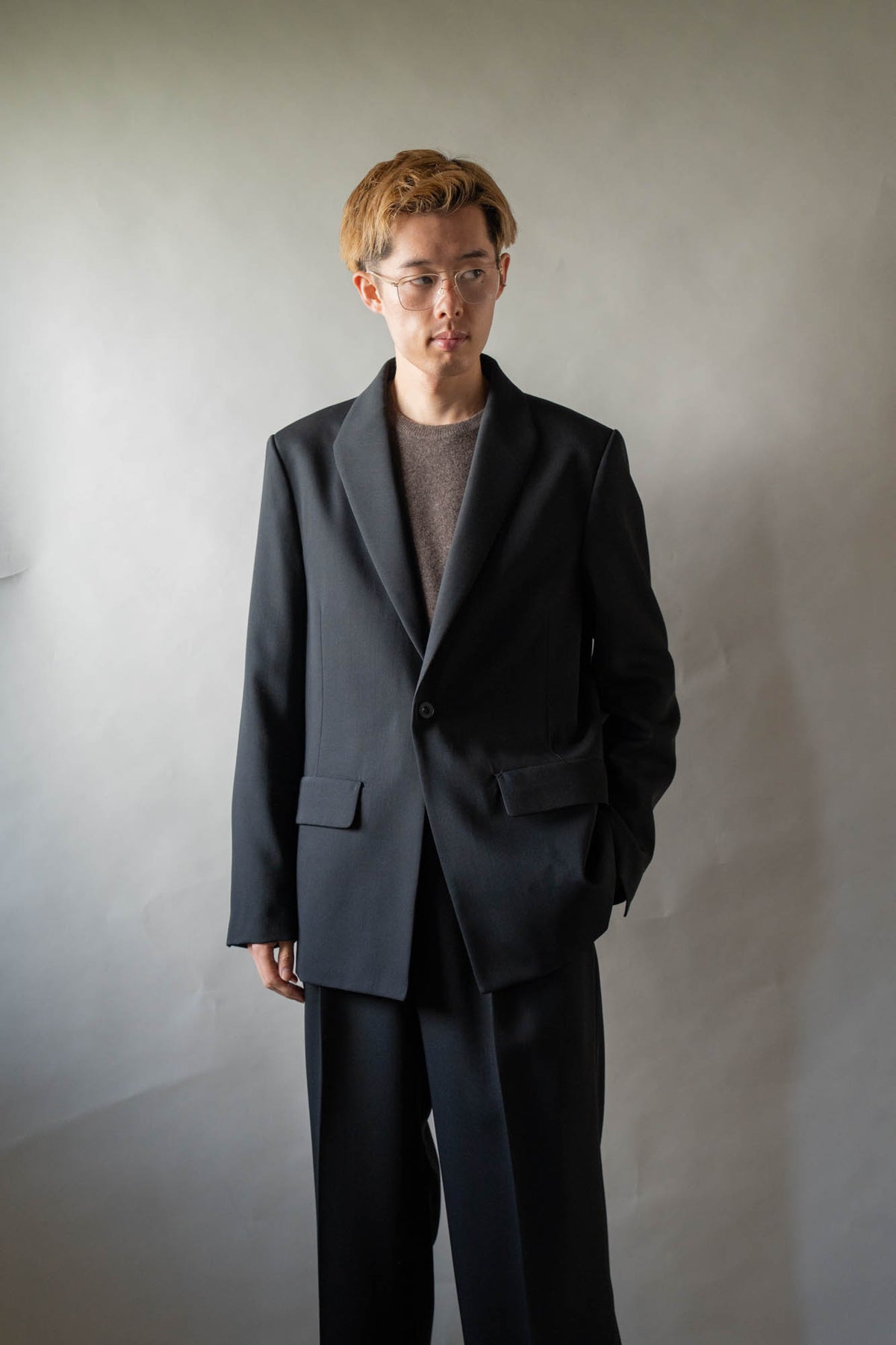 MODIFIED SHAWL-COLLAR JACKET