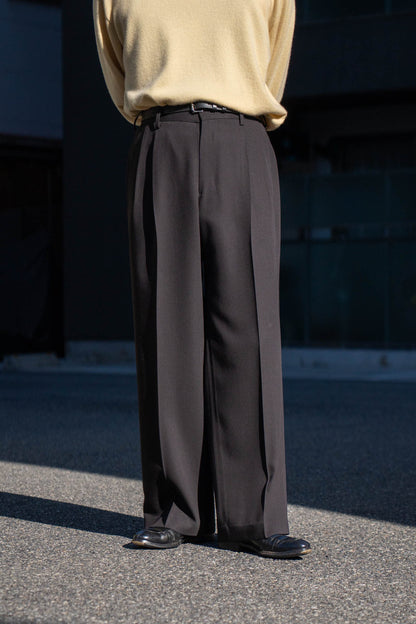 TWO TUCKS WIDE TROUSERS