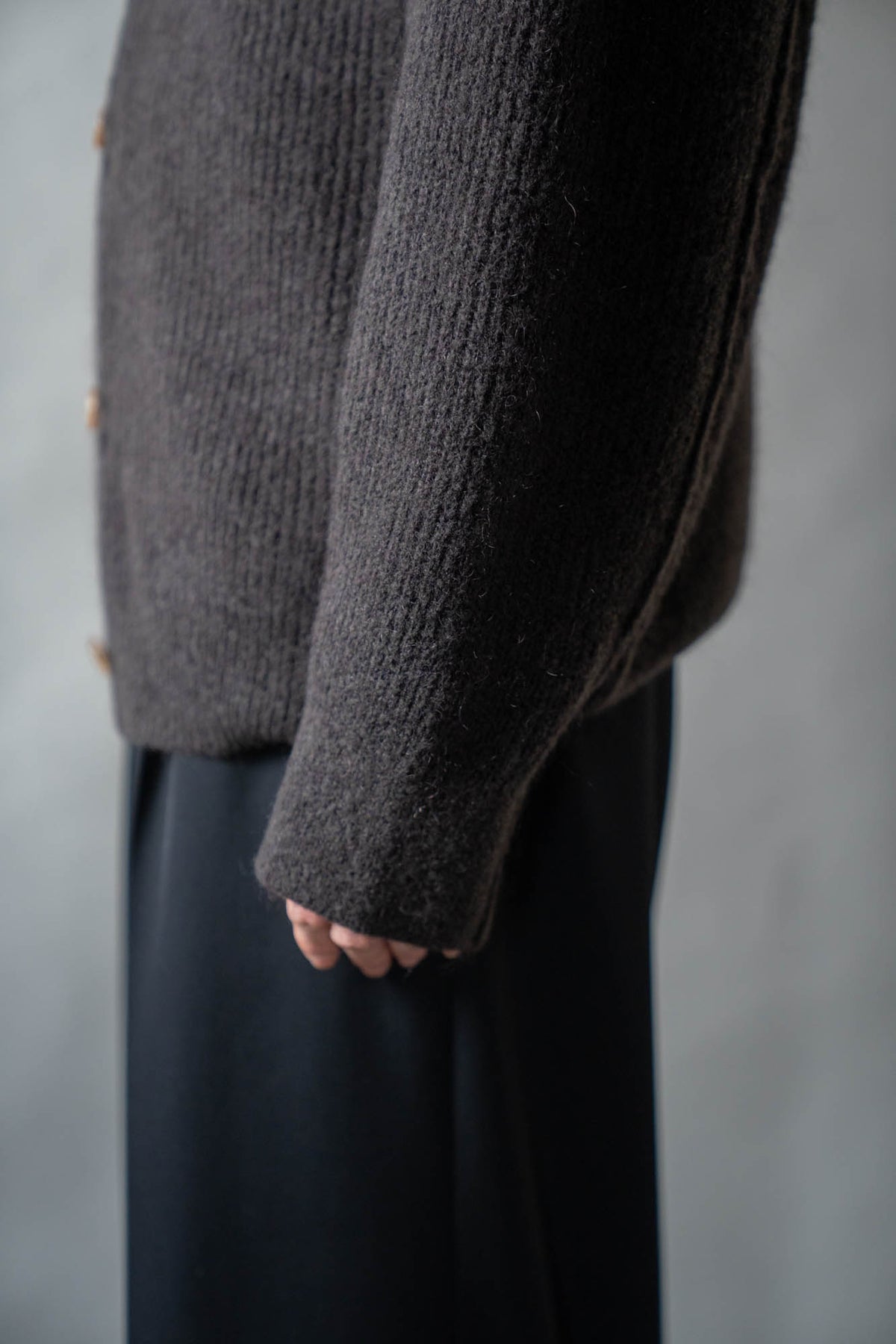 CREW-NECK KNIT CARDIGAN