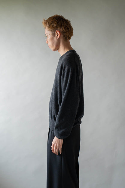 CASHMERE V-NECK KNIT .16