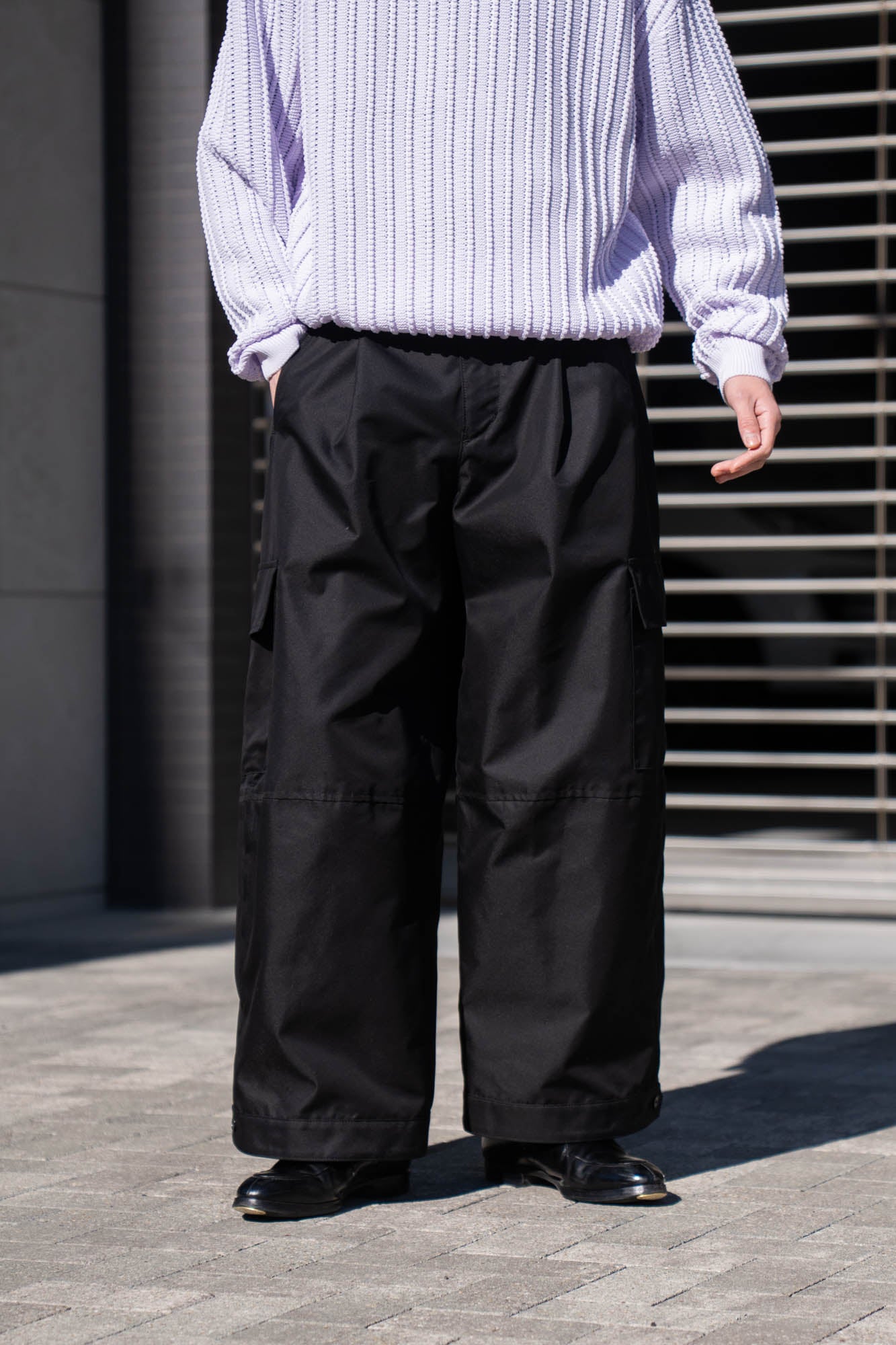 Giza cotton cargo tuck pants