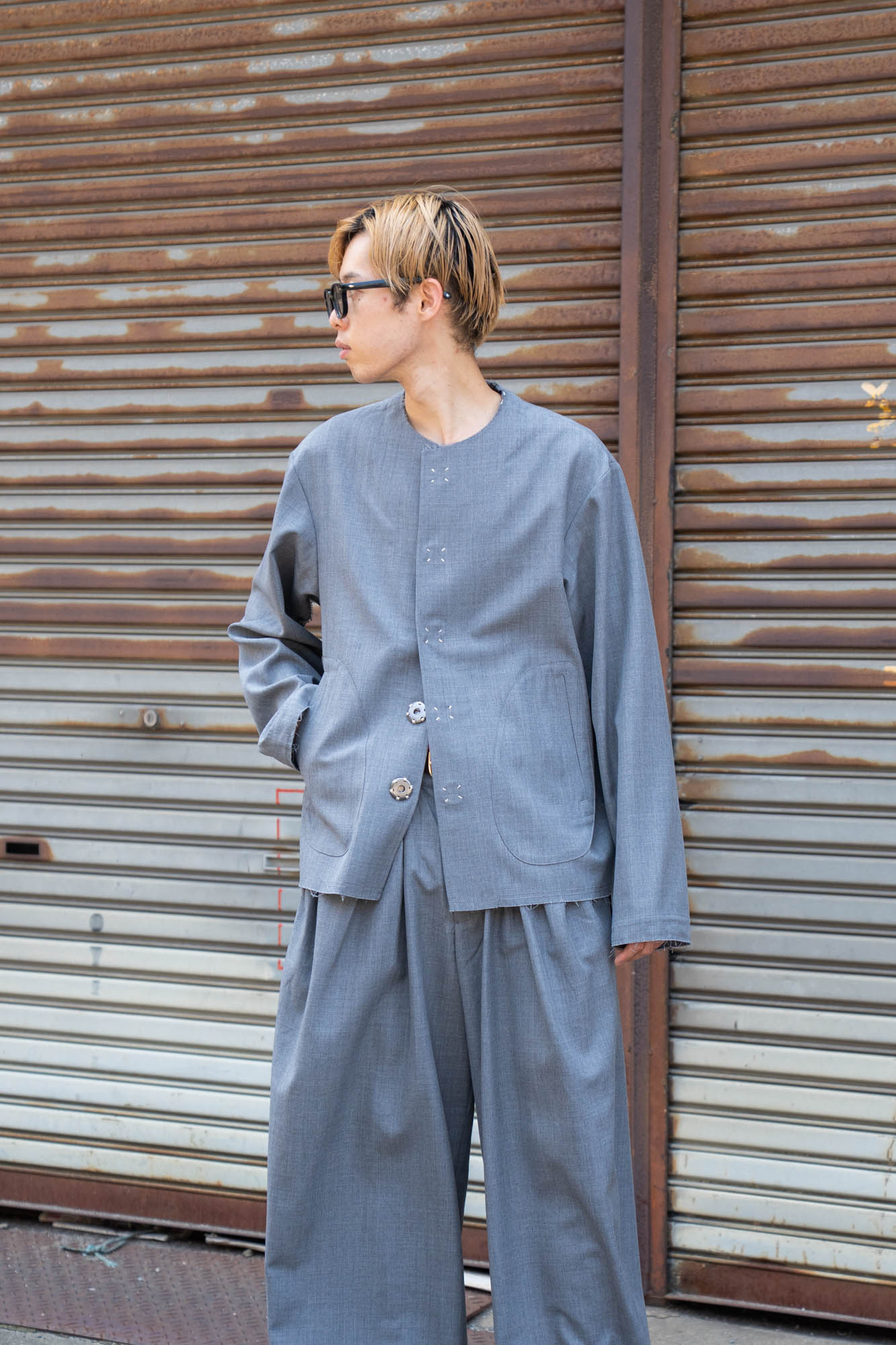 No-collar wool gabardine jacket