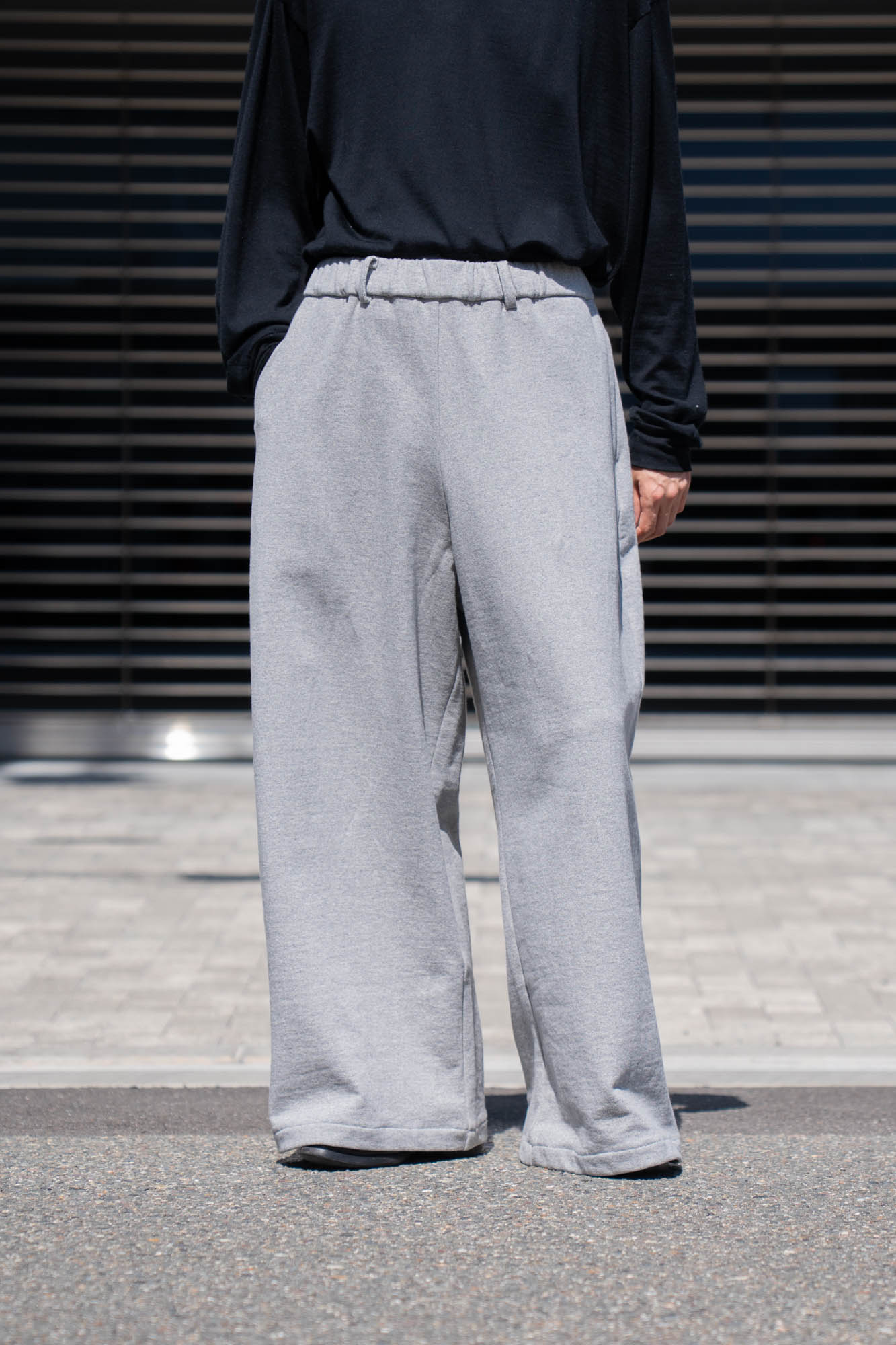 SWEAT PANTS