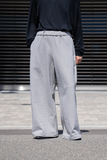 SWEAT PANTS