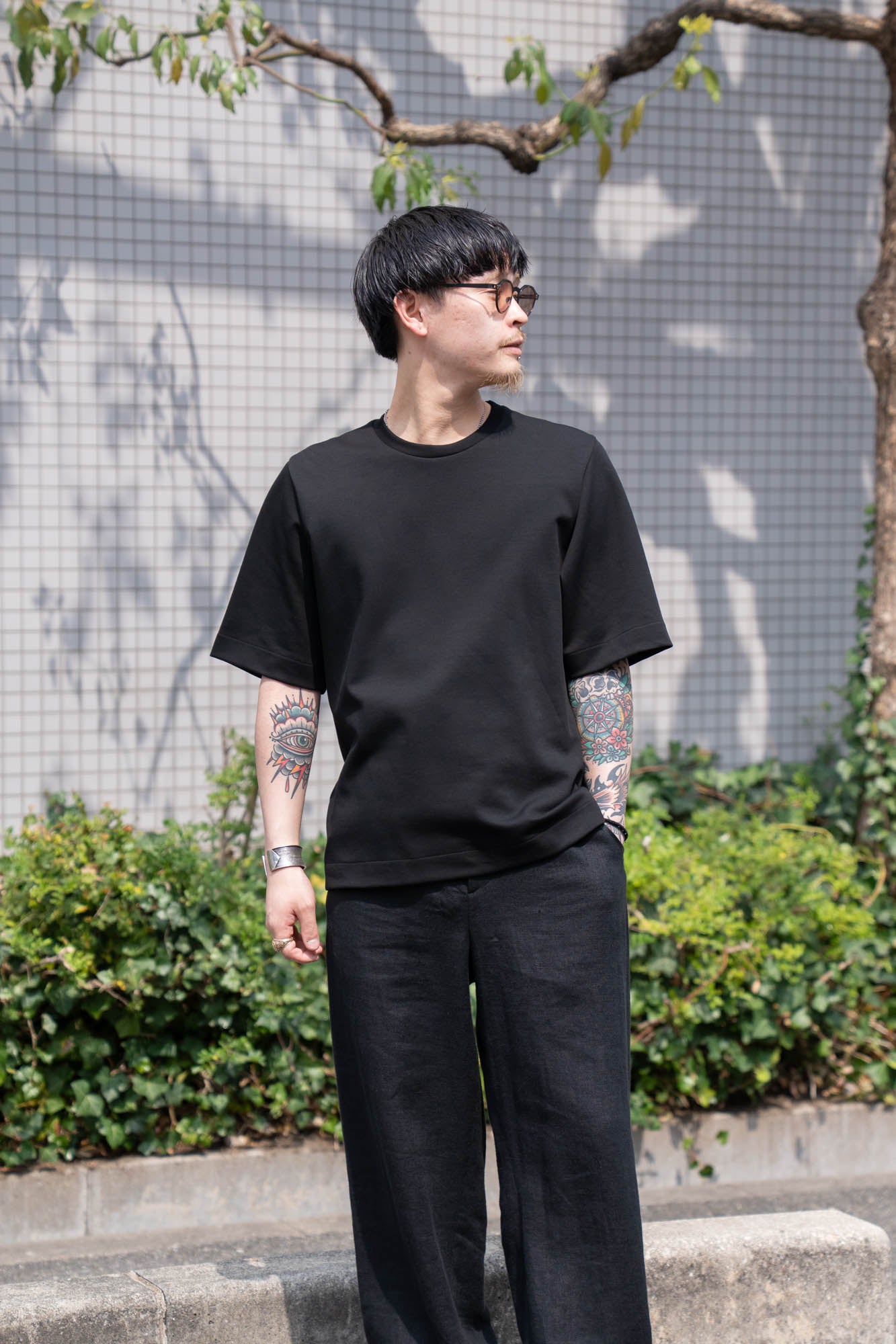 HALF-SLEEVED T-SHIRT