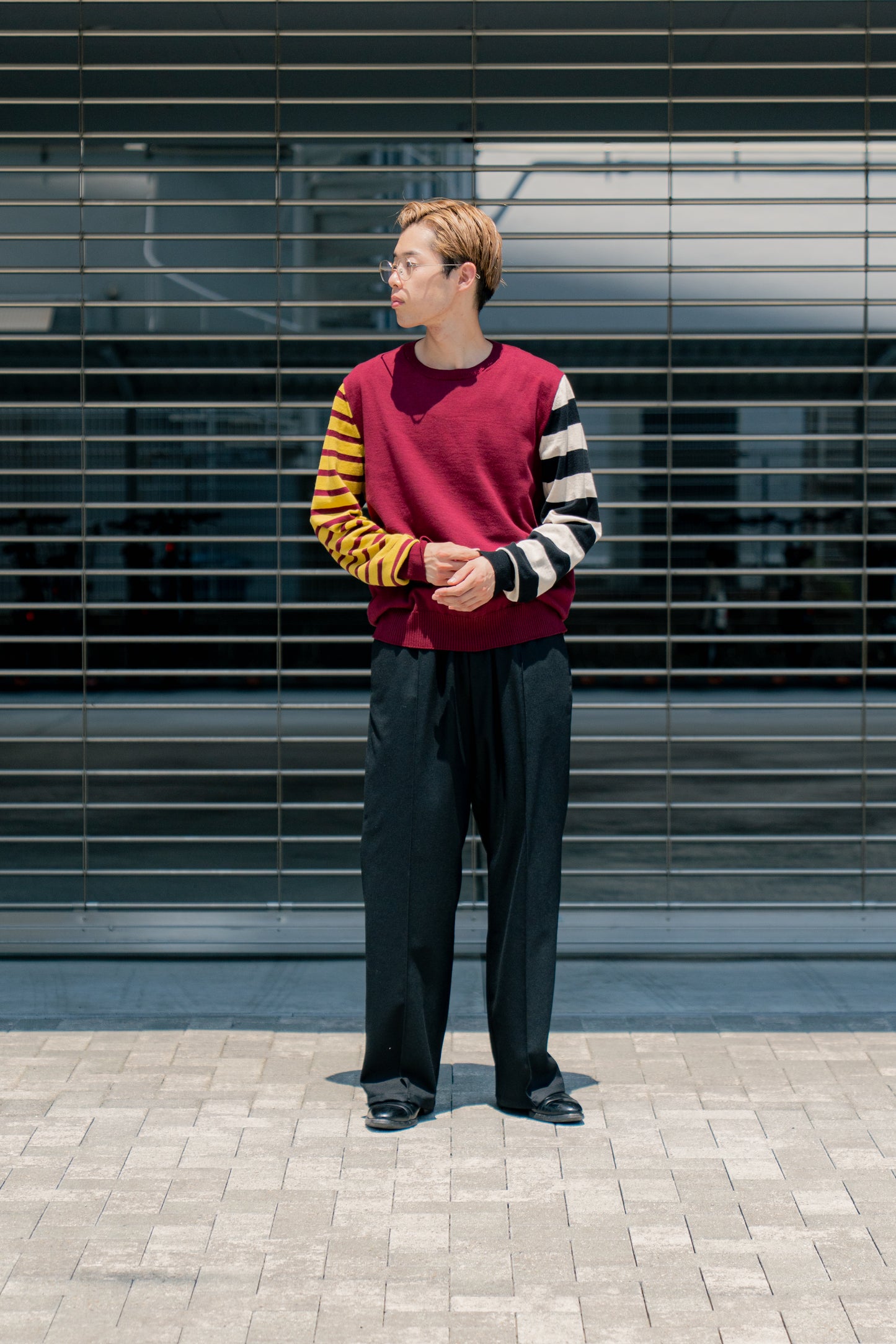 COTTON CASHMERE BORDER SLEEVE SWEATER