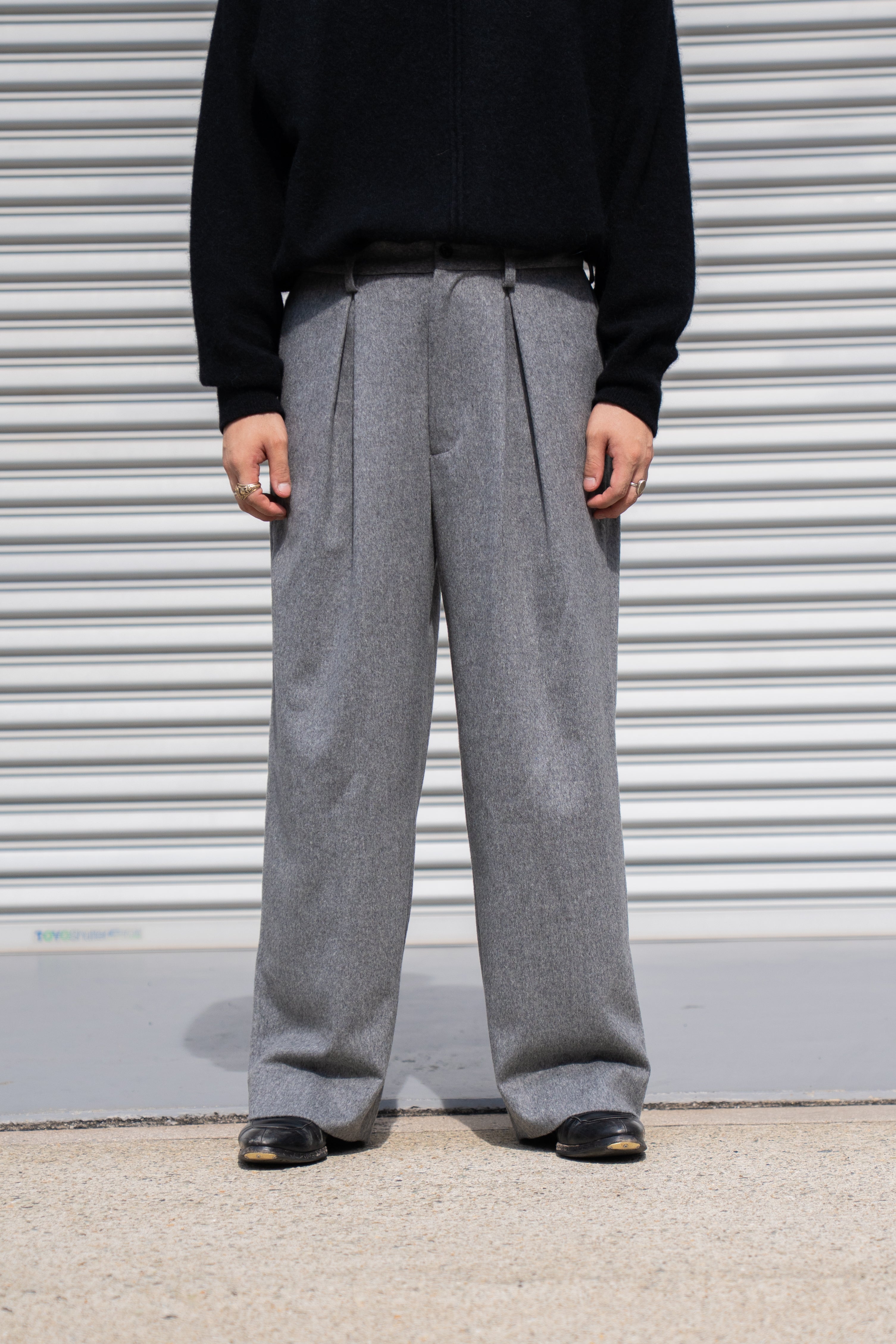 新品 ssstein W/CA BEAVER STRAIGHT TROUSERS ssstein シュタイン】 W/CA BEAVER STRAIGHT TROUSERS / BLACK