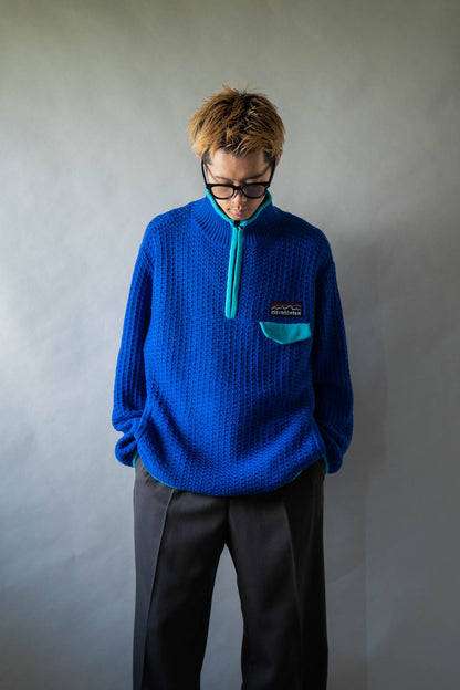 MOUNTAIN KNITTING PULLOVER