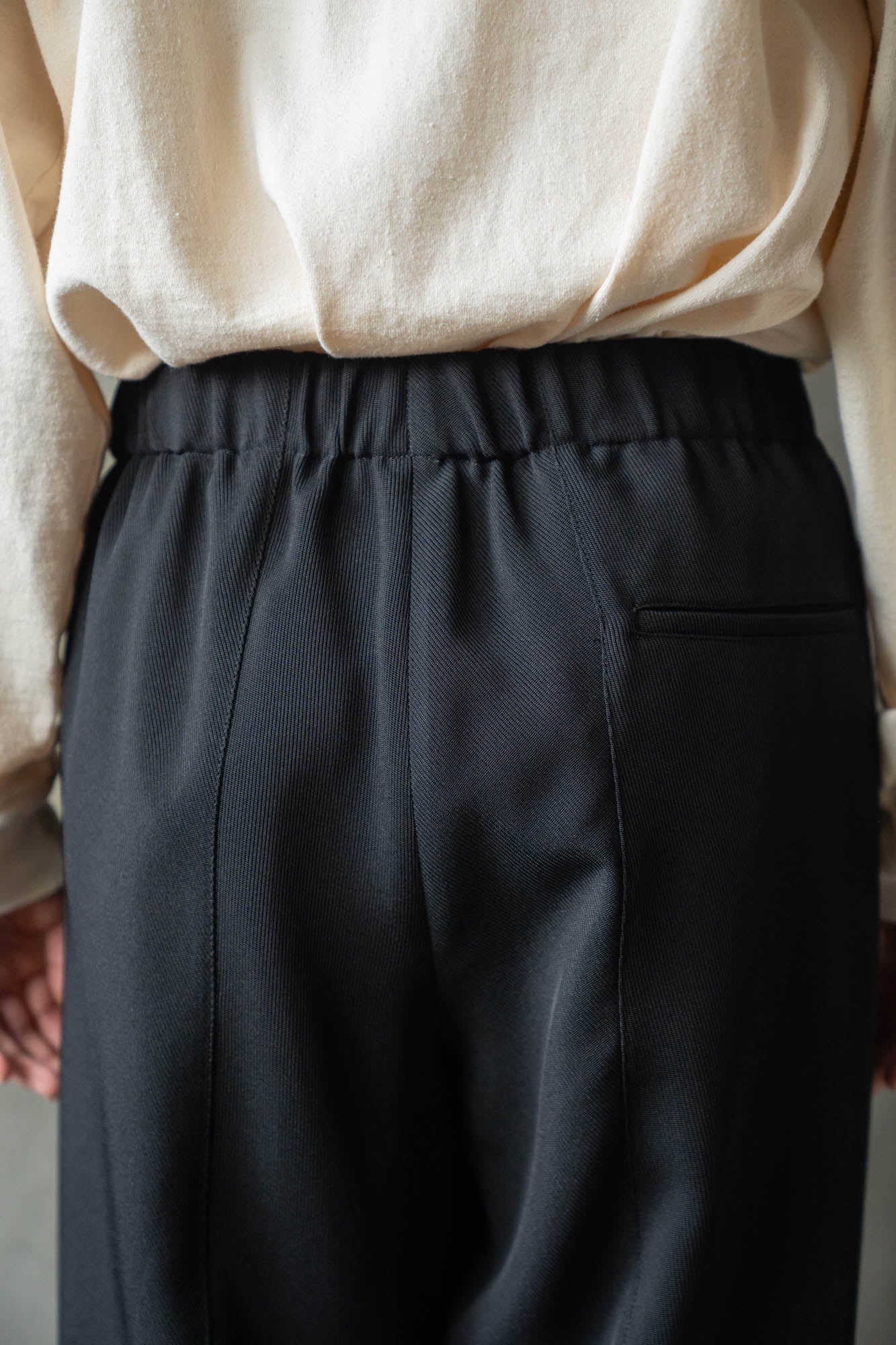 Drawstring Trouser in Rayon Tricotine