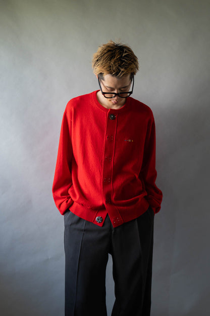 Wool knit cardigan for sign