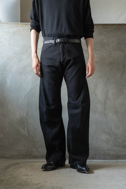 3D TWISTED JEANS