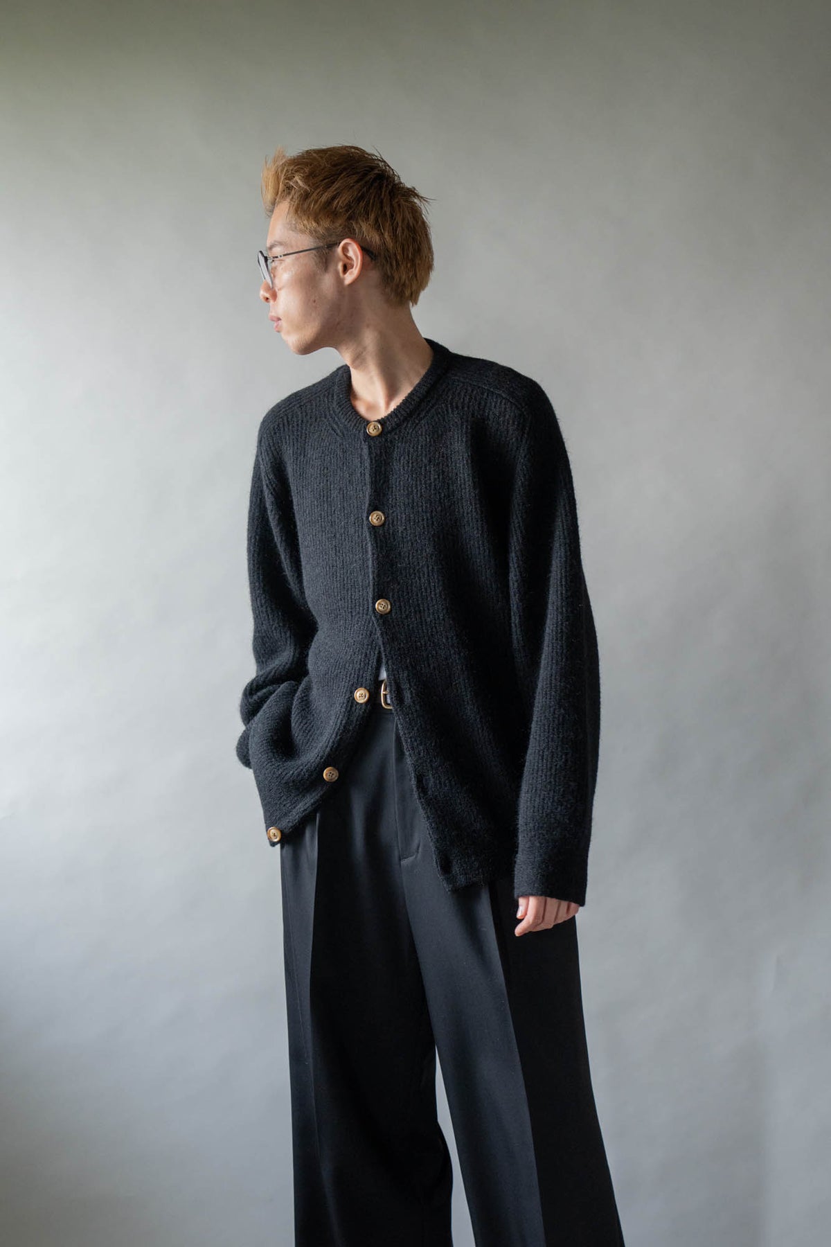 CREW-NECK KNIT CARDIGAN