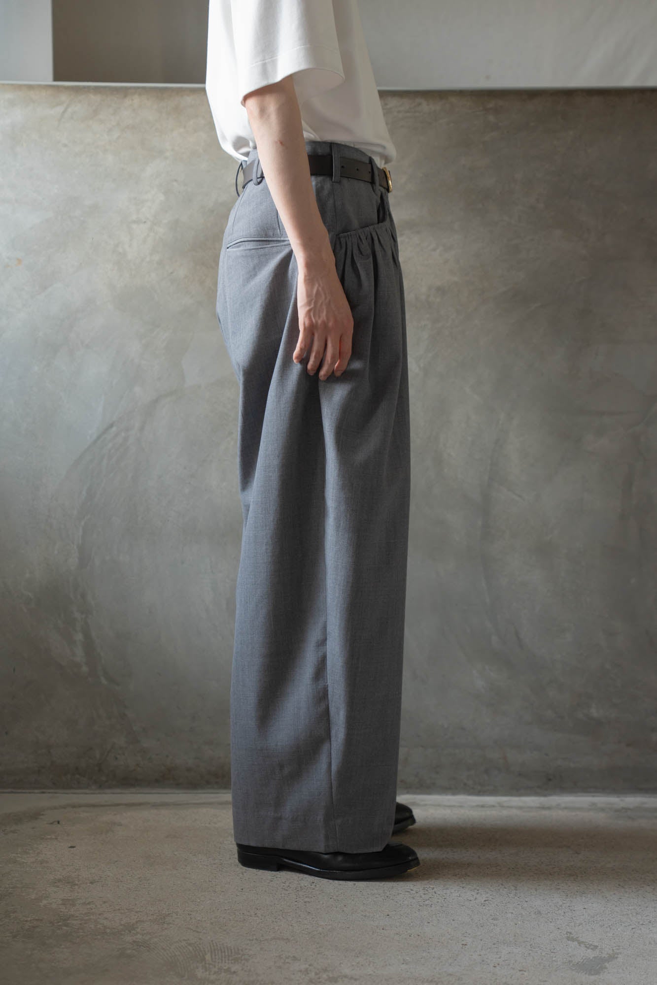 Gather-detail wool gabardine pants