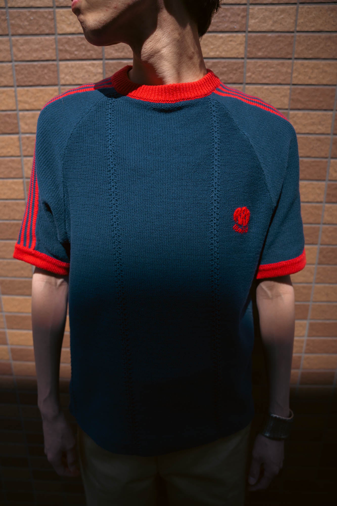 KNITTED TRAINING T-SHIRT
