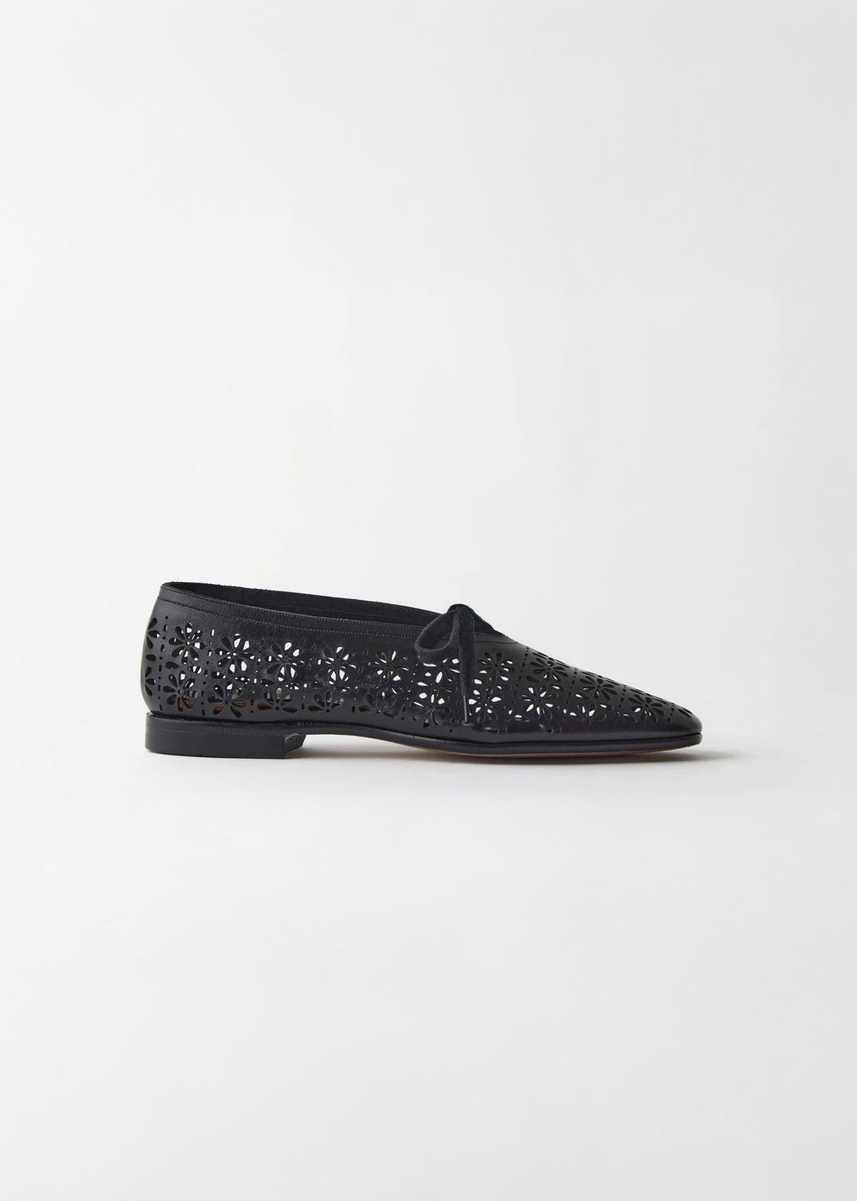 CUT PUMPS