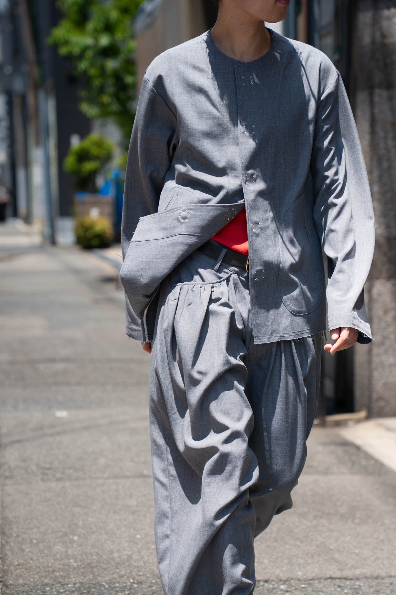 No-collar wool gabardine jacket