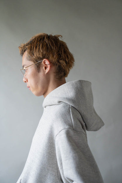 THE SWEAT HOODIE