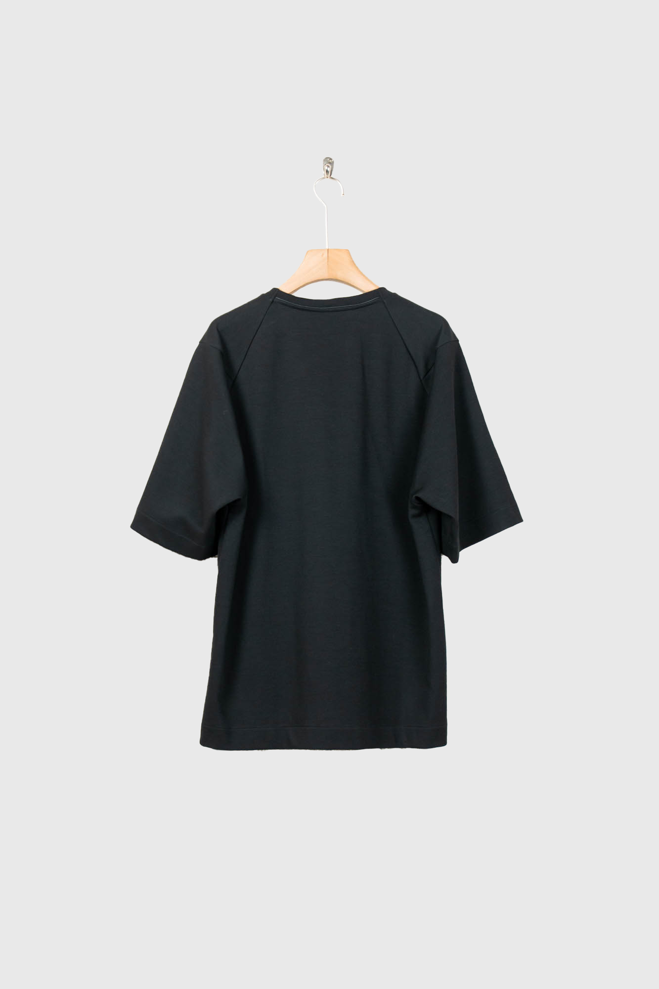 HALF-SLEEVED T-SHIRT