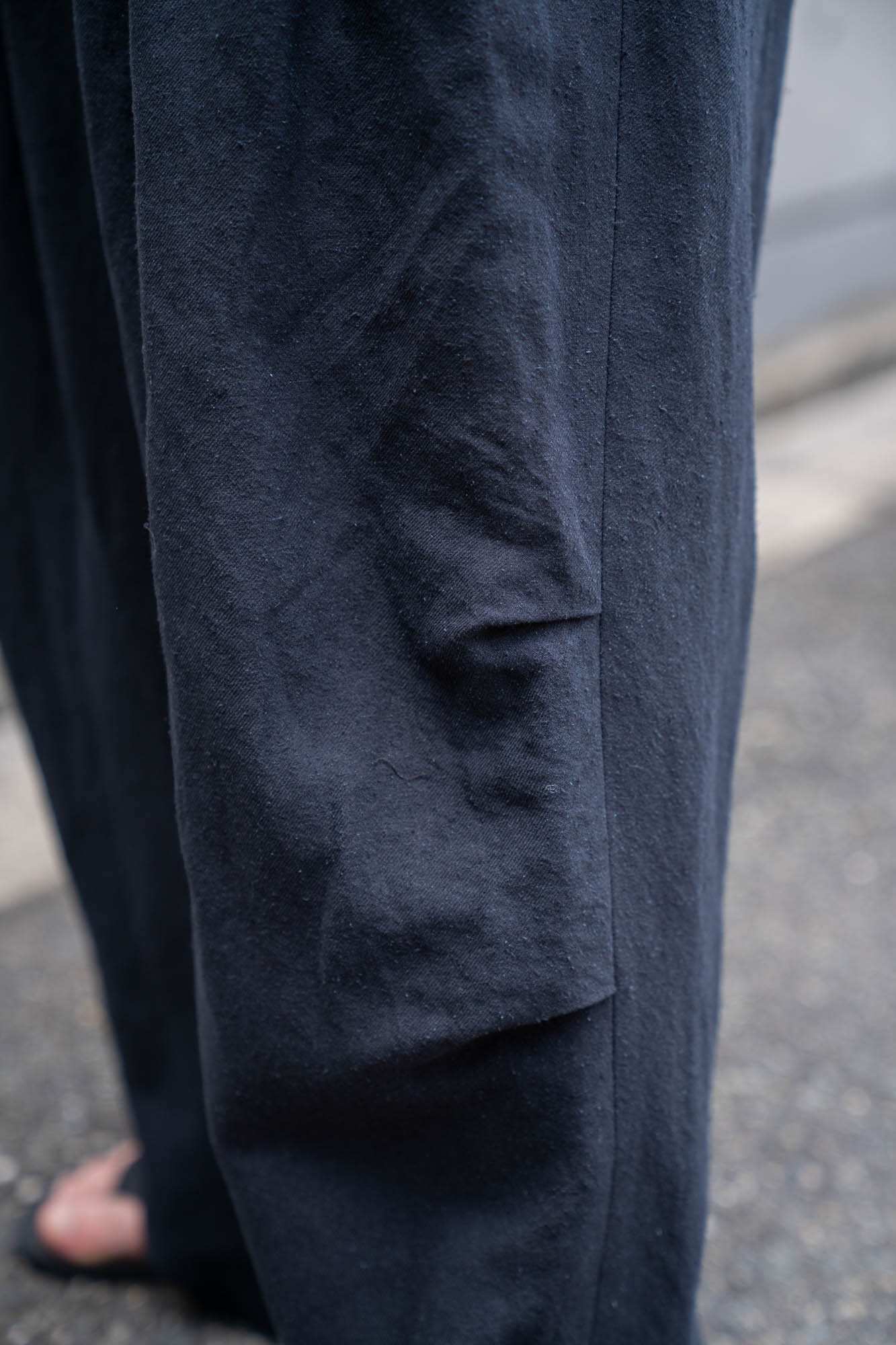 Linen Silk Wide Knee Tuck Pants