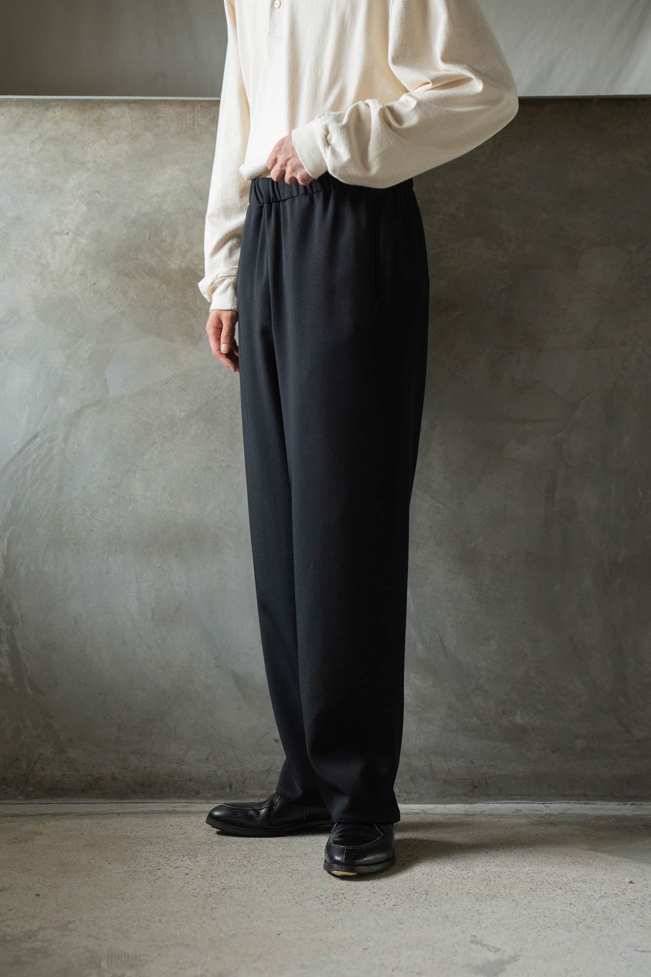 Drawstring Trouser in Rayon Tricotine