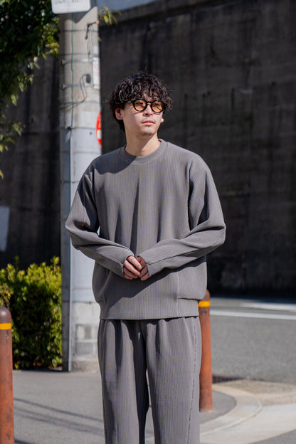 GRADATION PLEATS TWIST SLEEVE LS (ST.1128)