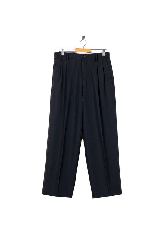 TWO TUCKS WIDE TROUSERS