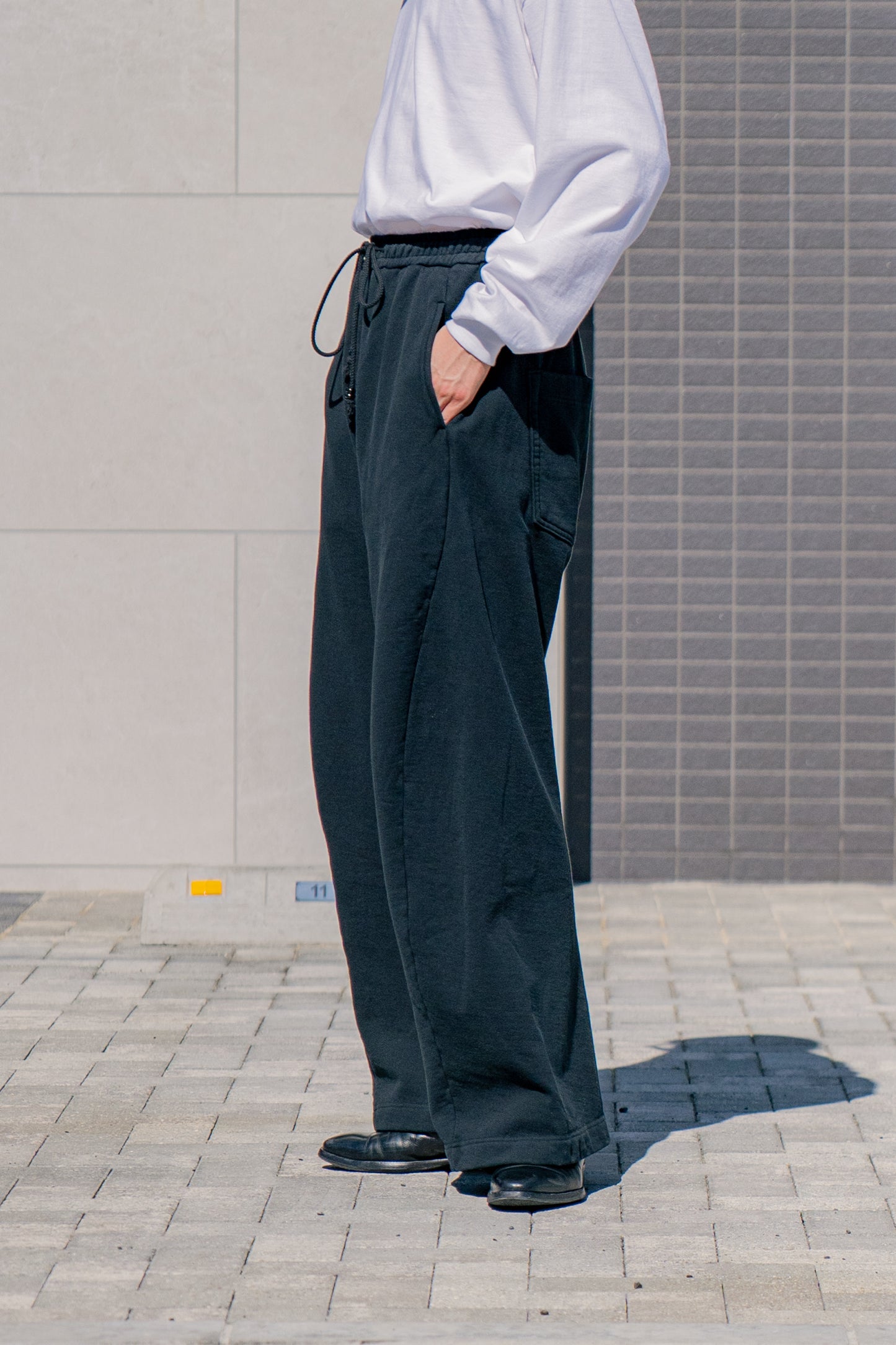 3D TWISTED LOUNGE WIDE PANTS