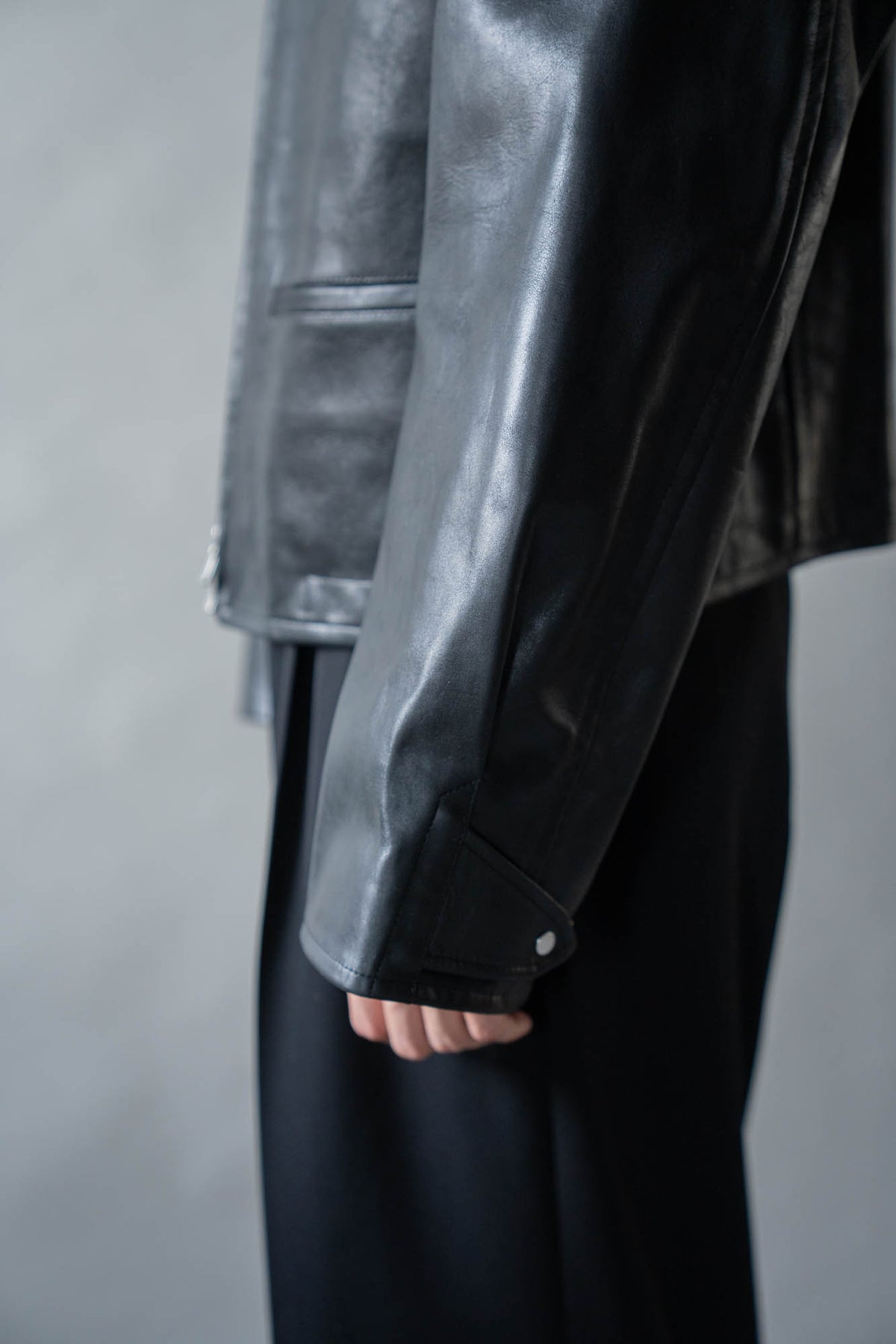 MODIFIED-SLEEVE LEATHER MOTOR JACKET