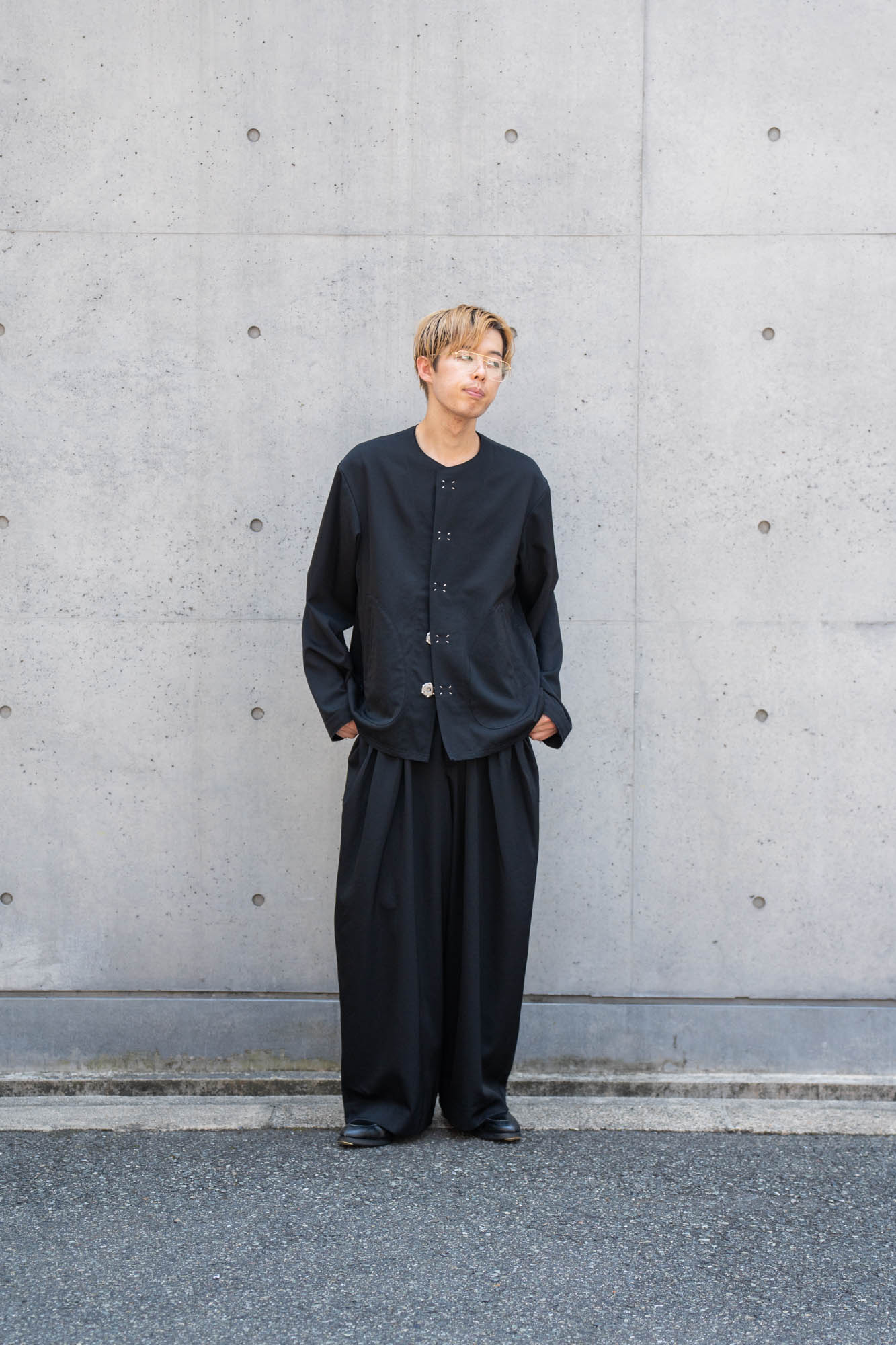 No-collar wool gabardine jacket