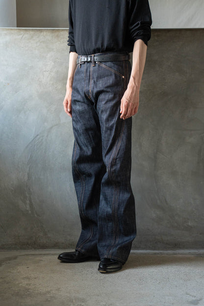 3D TWISTED JEANS