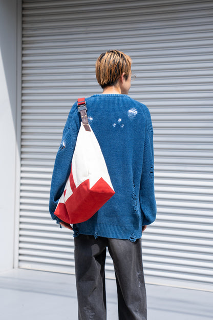 D cutting messenger bag