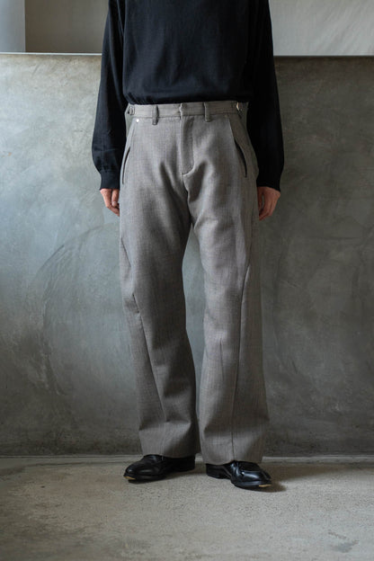 3D TWISTED TAILORED PANTS